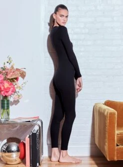 Fleur Du Mal Henley Catsuit 10 Fleur Du Mal Henley Catsuit -Fleur du Mal 201120 FLEURDUMAL SHOT 16 1692full