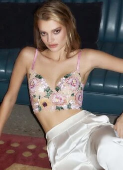 Fleur Du Mal Jardin Embroidery Longline Demi Bra 11 Fleur Du Mal Jardin Embroidery Longline Demi Bra -Fleur du Mal 20220131 FLEURDUMAL SHOT10 043web d436582d fbc6 4b07 96c5 6642b2df2cf3