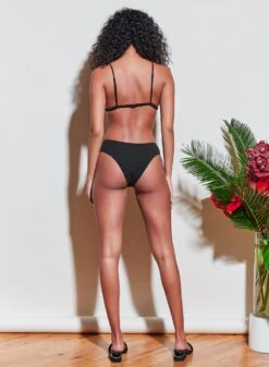 Fleur Du Mal Organic Cotton Luxe Triangle Bra -Fleur du Mal 210317 FLEURDUMAL SHOT 13 2137full