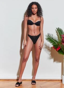 Fleur Du Mal Organic Cotton Thong -Fleur du Mal 210317 FLEURDUMAL SHOT 15 2325full 54a9022d 10e7 492d b5cc b2722605d174