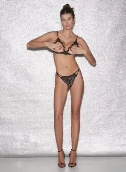 Fleur Du Mal Fleur Guipure Ouvert Bralette 13 Fleur Du Mal Fleur Guipure Ouvert Bralette -Fleur du Mal FDM 010623 1 01156full