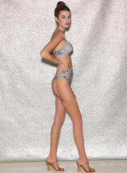 Fleur Du Mal Velvet Lily Embroidery Hipster Thong 12 Fleur Du Mal Velvet Lily Embroidery Hipster Thong -Fleur du Mal FDM 041222 1 1434full b6bf7837 2678 4f43 ae76 6adae43a79b5