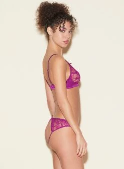 Fleur Du Mal Magnolia Lace Unlined Demi Bra -Fleur du Mal FDM 050322 1 0708crop cf0f9748 4f8f 4b6d bdb6 eb451b7e356a