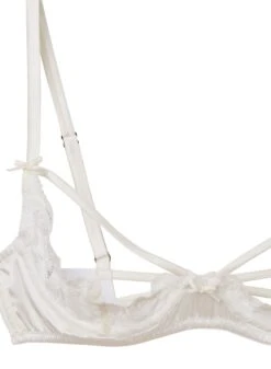 Fleur Du Mal Charlotte Peekaboo Bra 12 Fleur Du Mal Charlotte Peekaboo Bra -Fleur du Mal charlottepeekabooivoryflat2