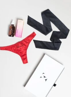 Fleur Du Mal Divorcée Gift Box